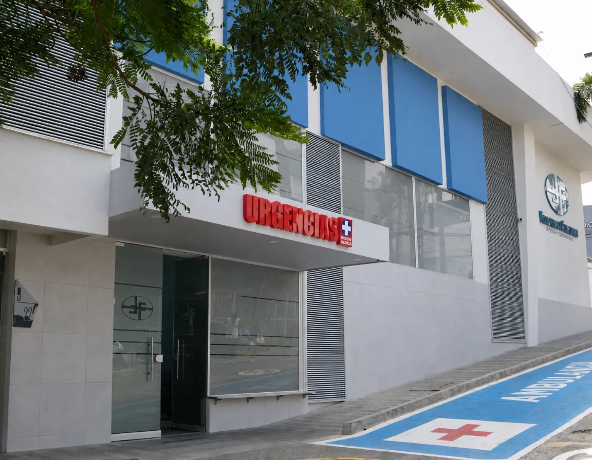 Fachada FYF